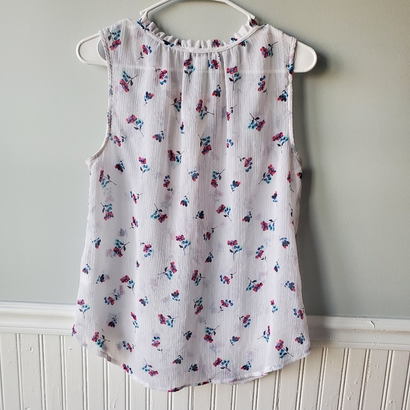 3/$15 Liz Claiborne Ruffle Neck Button up Halter Tops Women's Size Medium - Picture 10 of 15